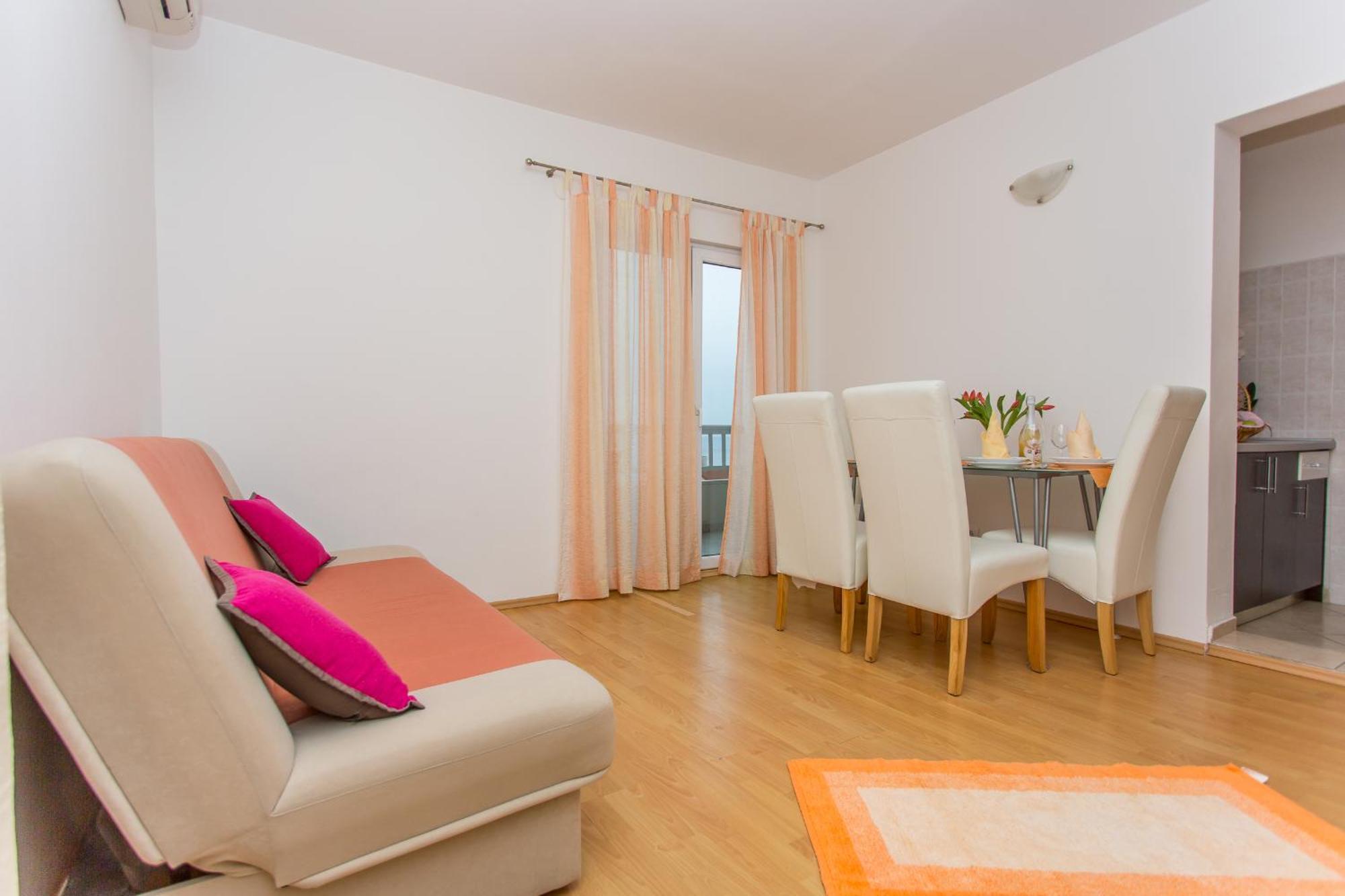 Apartments Grepo Sljeme マカルスカ 部屋 写真
