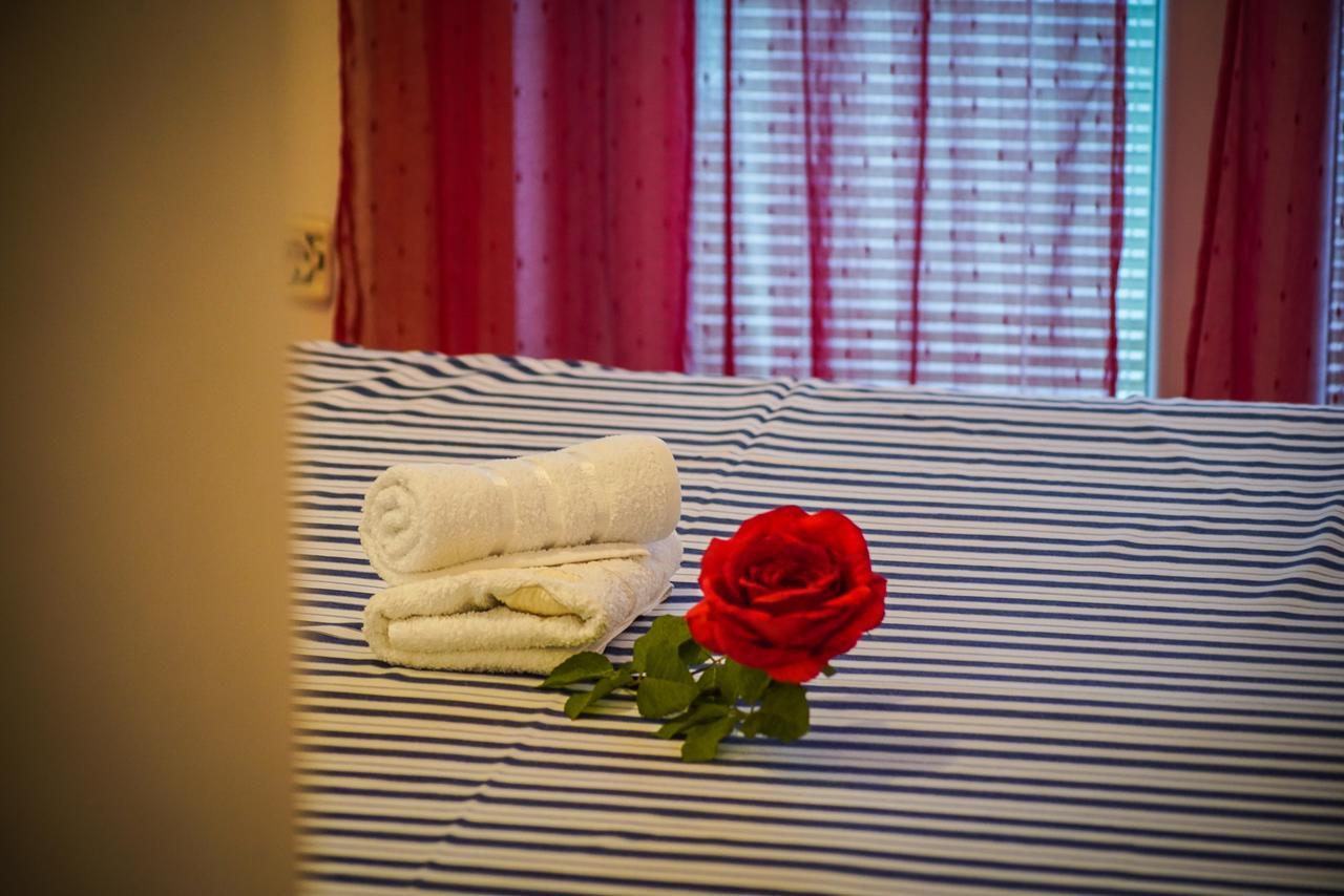 Apartments Grepo Sljeme マカルスカ エクステリア 写真