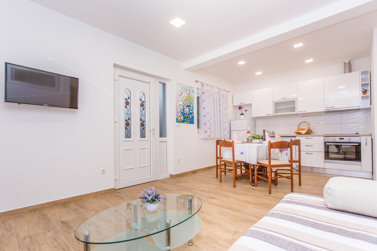 Apartments Grepo Sljeme マカルスカ エクステリア 写真